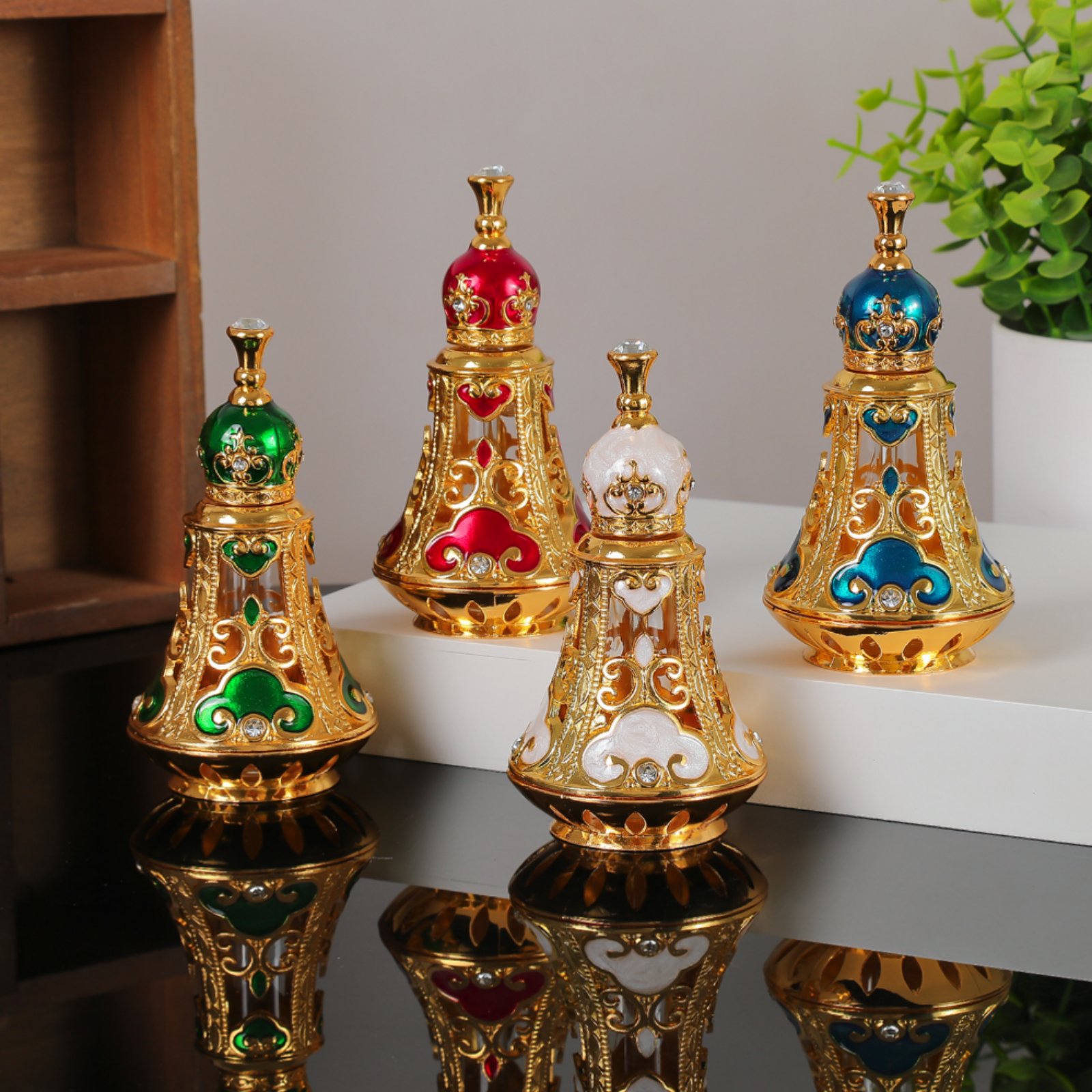 Bottiglia di Profumo Ornata, C - Home Decor Glass recensione e prezzo